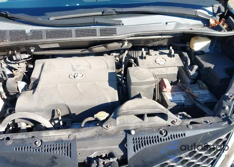 2016 Toyota Sienna Se 8 Passenger from USA, damaged, VIN 5TDXK3DC8GS705683